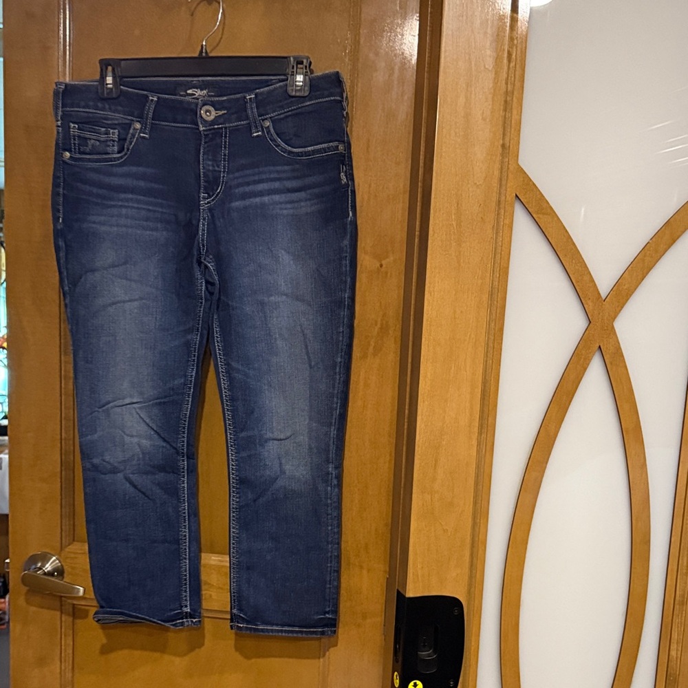 Silver Jeans Dark Blue capri Jeans